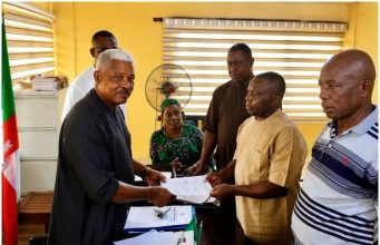 Aboh Mbaise Council Signs MoU for 82-Unit Shopping Mall at Eke Nguru
